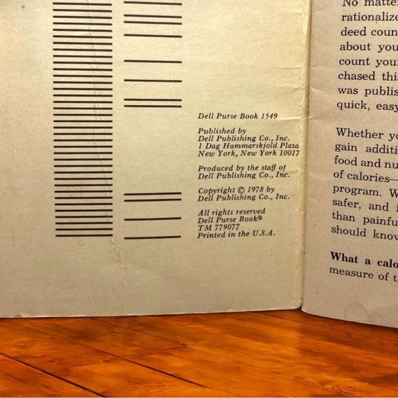 VINTAGE 1978 Count Your Calories Dell Purse Book - Dieting Guide - Retro / 1970s - Picture 5 of 7